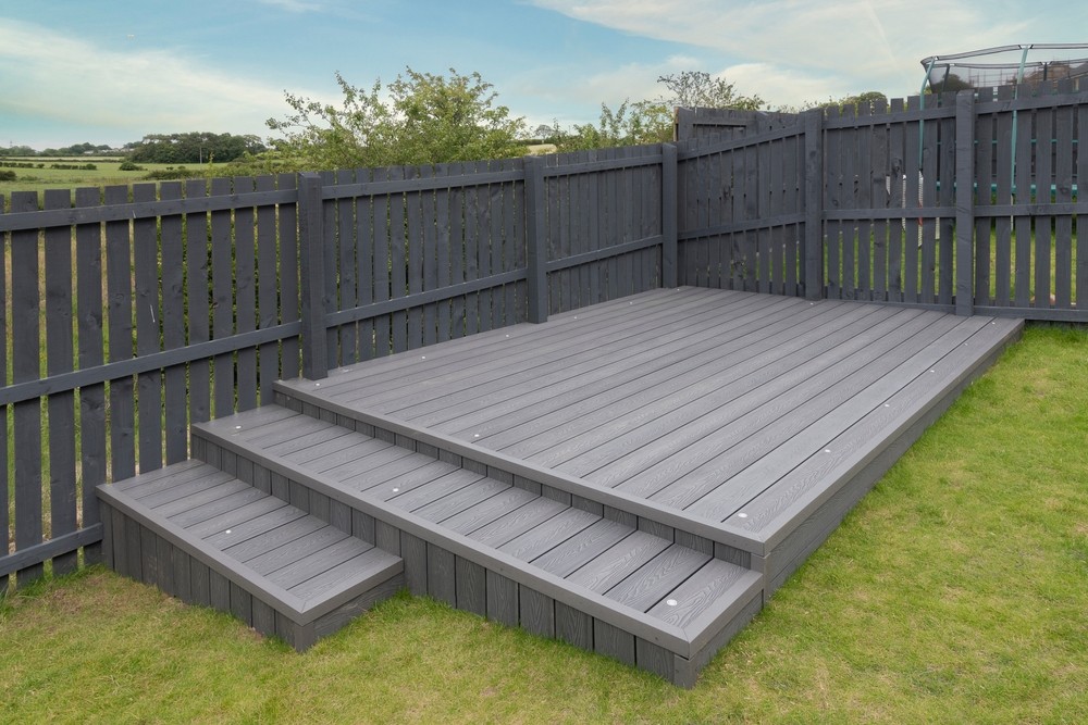 Why Choosing Composite Materials Improves Deck Longevity and Lowers Maintenance