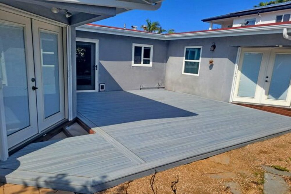 How Custom Deck Installation Expands Your Outdoor Living Space